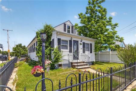 289 Legion Way, Cranston, Rhode Island 02910, USA