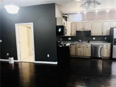 24 Front Street 1, Woonsocket, 羅德島州 02895, 美國