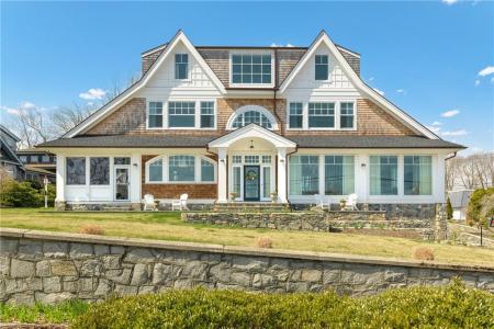 30 Walcott Avenue, Jamestown, Rhode Island 02835, USA