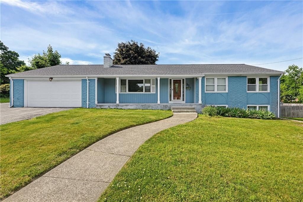 32 Brookfarm Road, North Providence, Rhode Island 02904, Estados Unidos