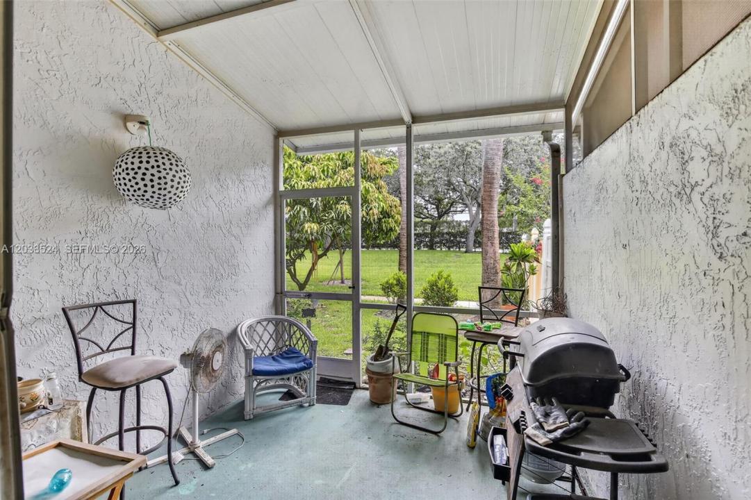 Pembroke Pines, Florida 33027, USA