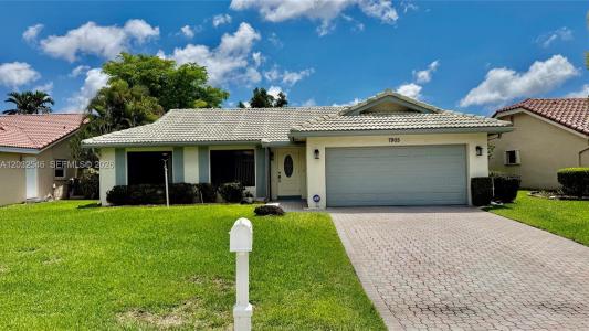 7905 Cloverfield Cir, Boca Raton, Florida 33433, USA