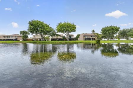 5182 S University Drive, Davie, Florida 33328