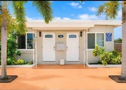 306 NE 6th Street 1-4, Hallandale Beach, Florida 33009
