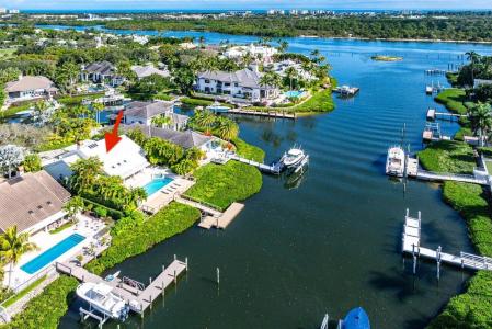 215 Island Drive, Jupiter, Florida 33477