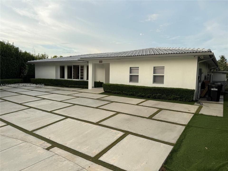 13305 Biscayne Island Ter, North Miami, Florida 33181, Stati Uniti