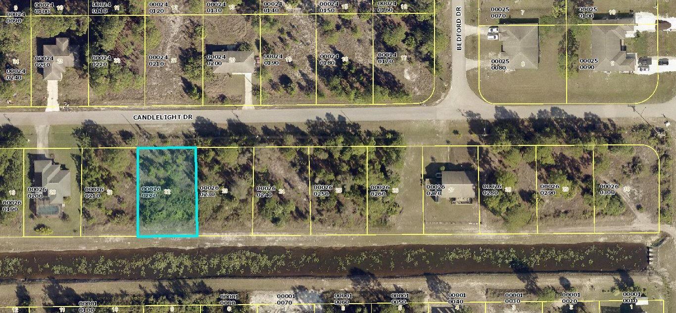 956 Candlelight Drive, Lehigh Acres, Florida 33974, USA