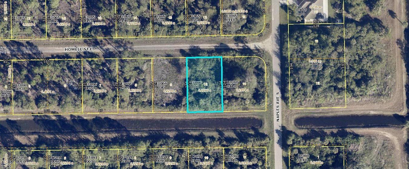 1250 Howell E Street, Lehigh Acres, Floride 33974, États-Unis
