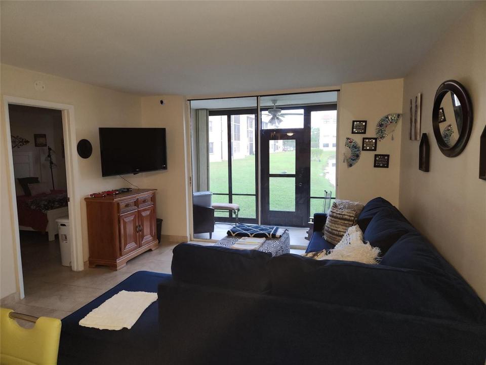 10180 NW 30th Court 101, Sunrise, Floride 33322, États-Unis