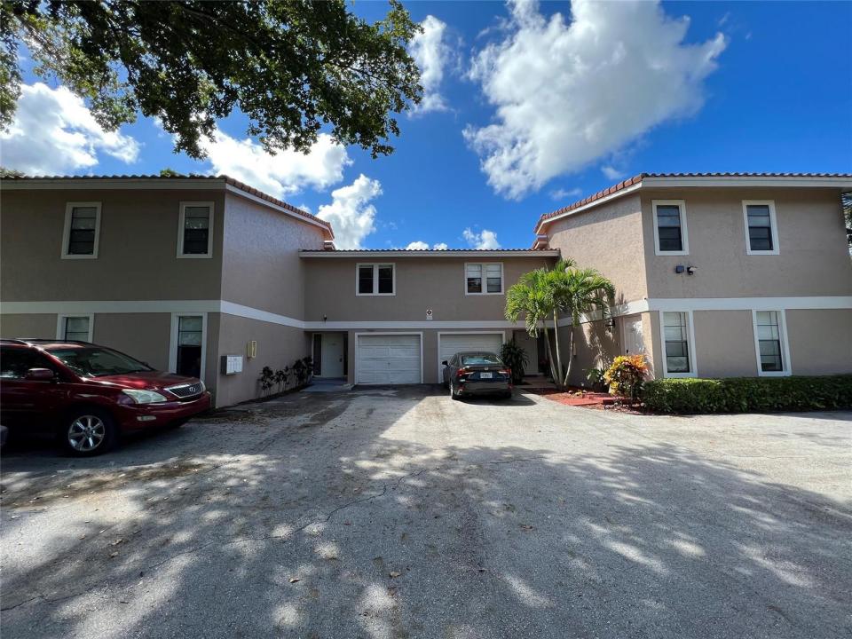 11500 NW 44th Street, Coral Springs, Florida 33065