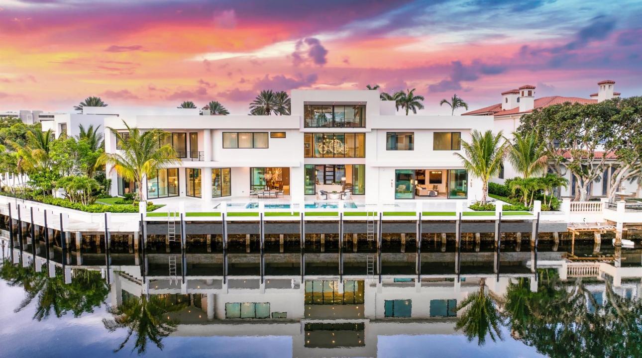 4111 Ibis Point Circle, Boca Raton, Florida 33431, USA