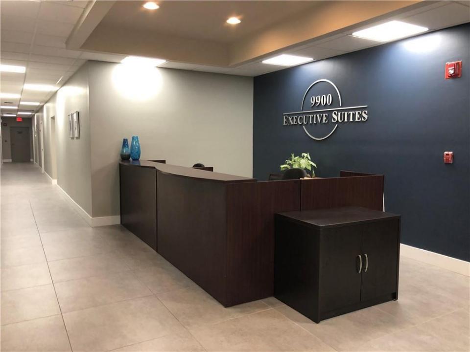 9900 W Sample Road Executive Suites, Coral Springs, Floride 33065, États-Unis