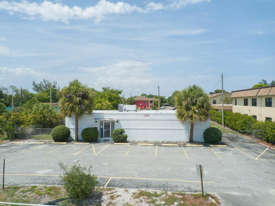 1744 Lake Worth Road, Floride 33460, États-Unis