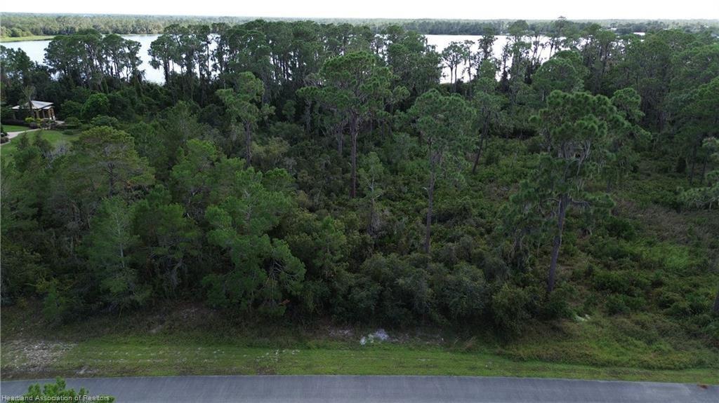 3029 Hawks Landing Circle, Sebring, Florida 33875, USA