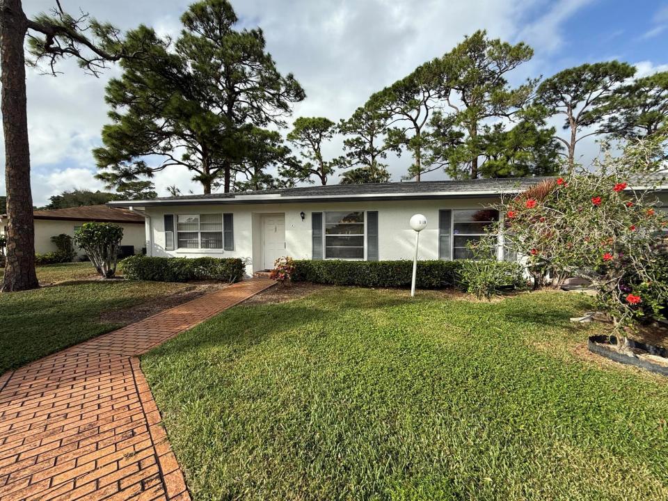 5139 Poppy Place A, Delray Beach, Florida 33484, USA