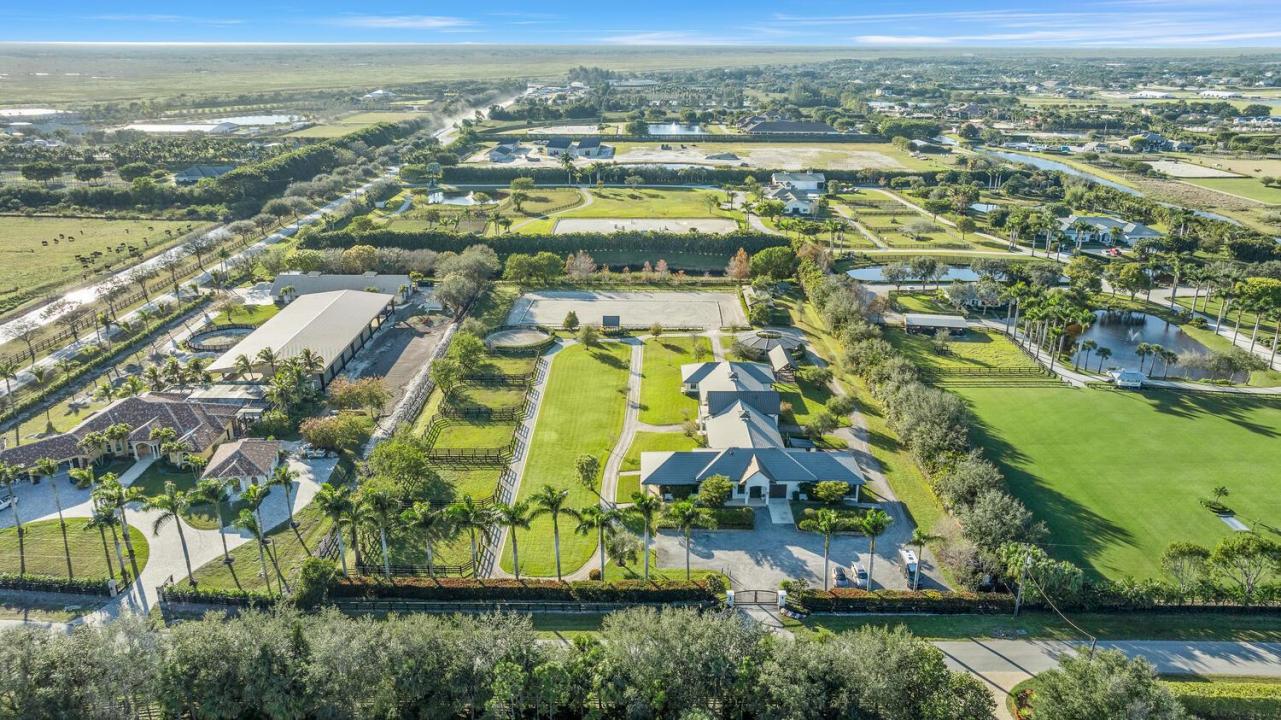 4915 Stables Way, Wellington, Florida 33414, USA