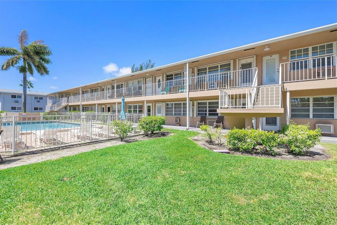 500 Layne Boulevard 6, Hallandale Beach, Florida 33009, Stati Uniti