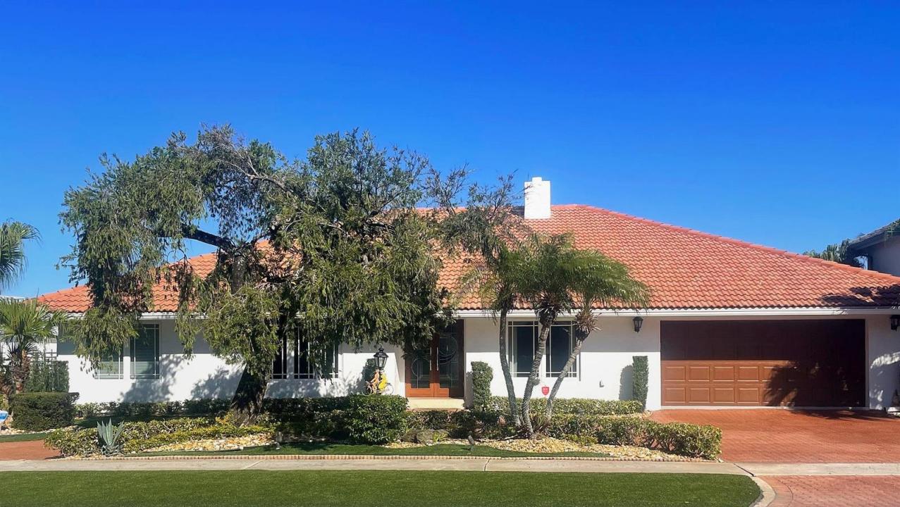 885 NE Mulberry Drive, Boca Raton, Florida 33487, Stati Uniti