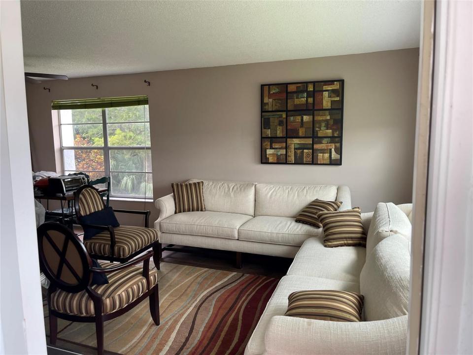 8205 NW 61st Street B-208, Tamarac, Floride 33321, États-Unis