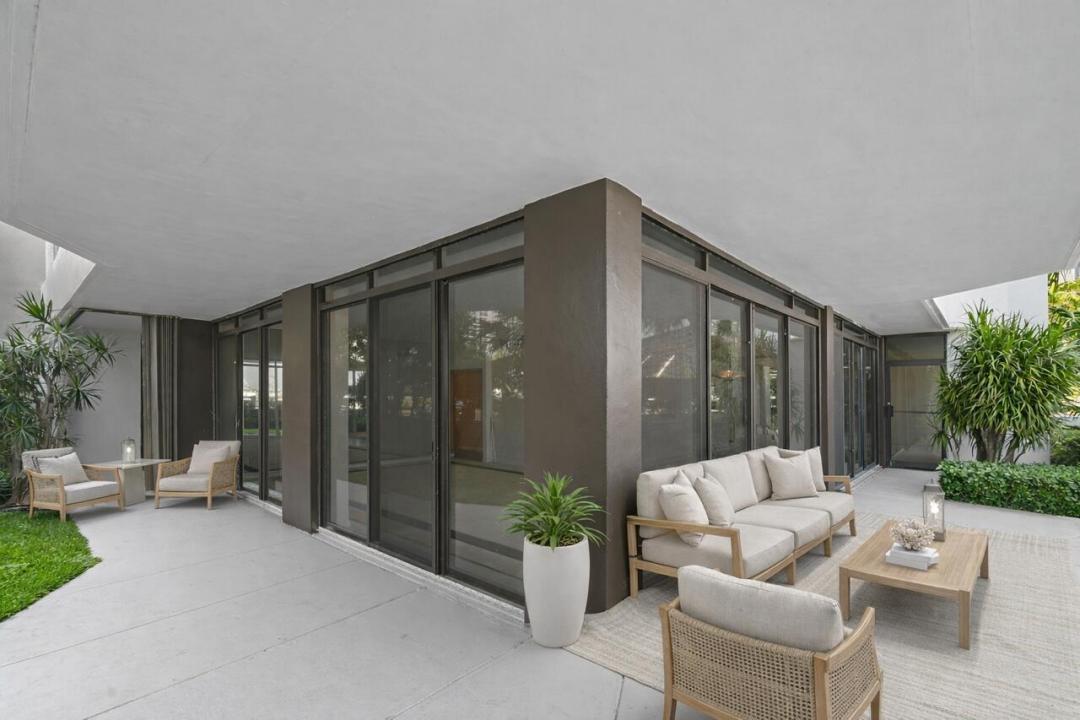 108 Lakeshore Drive 140, North Palm Beach, Florida 33408, USA