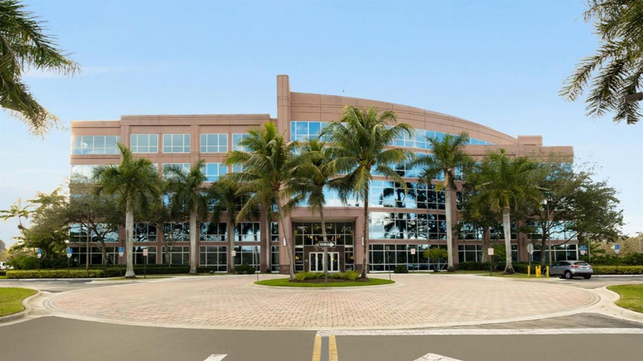 1301 International Parkway 120, Sunrise, Floride 33323, États-Unis