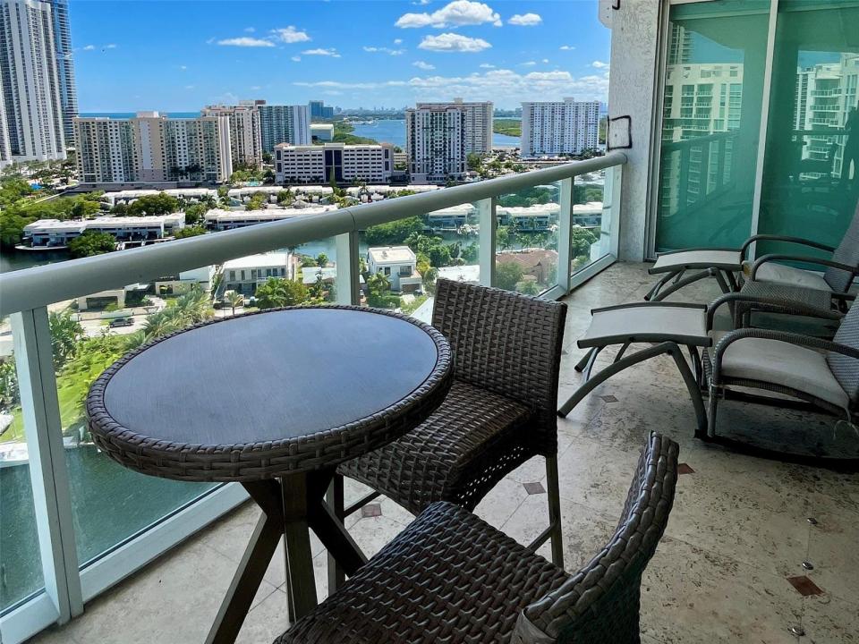 16500 Collins Avenue 2052, Sunny Isles Beach, Floride 33160, États-Unis