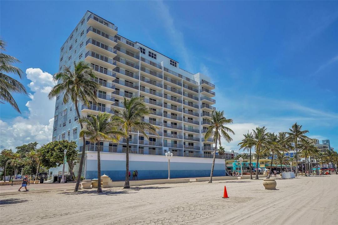 400 N Surf Road 703, Hollywood, Floride 33019, États-Unis