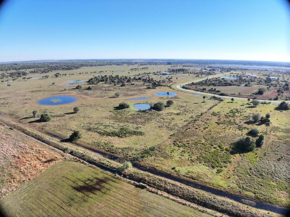 6584 SE 26th Trail, Okeechobee, Floride 34974, États-Unis