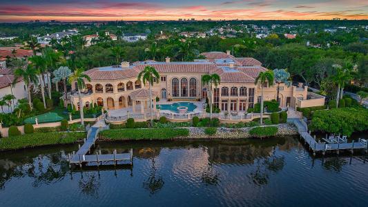 209 Commodore Drive, Jupiter, Florida 33477