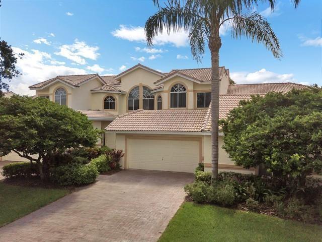 676 W Palm Aire Drive, Pompano Beach, Florida 33069, USA