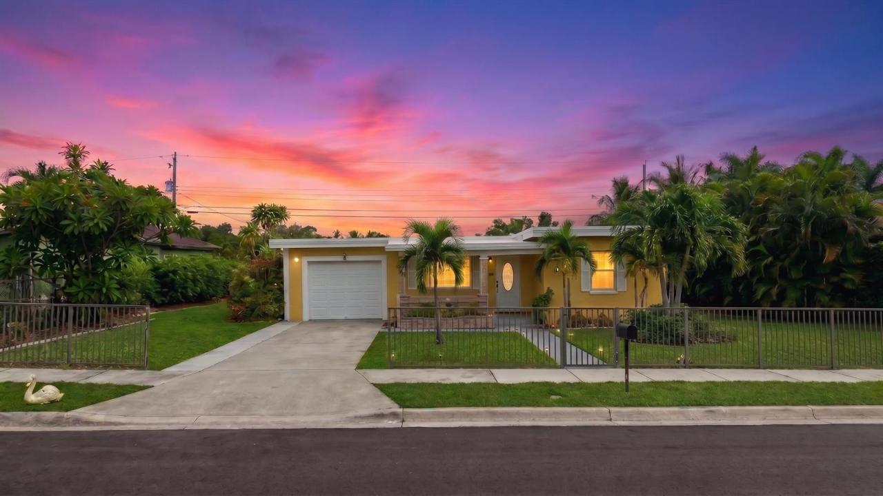 1136 W 7th Street, Riviera Beach, Floride 33404, États-Unis