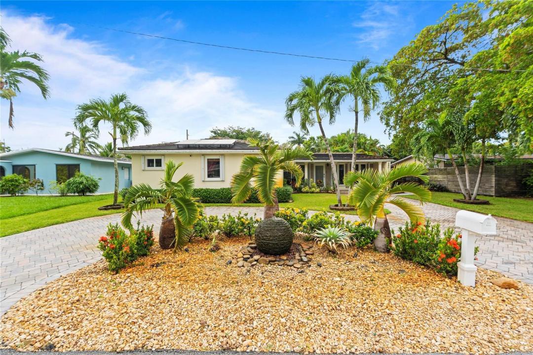 2501 NW 8th Avenue, Wilton Manors, Florida 33311, USA