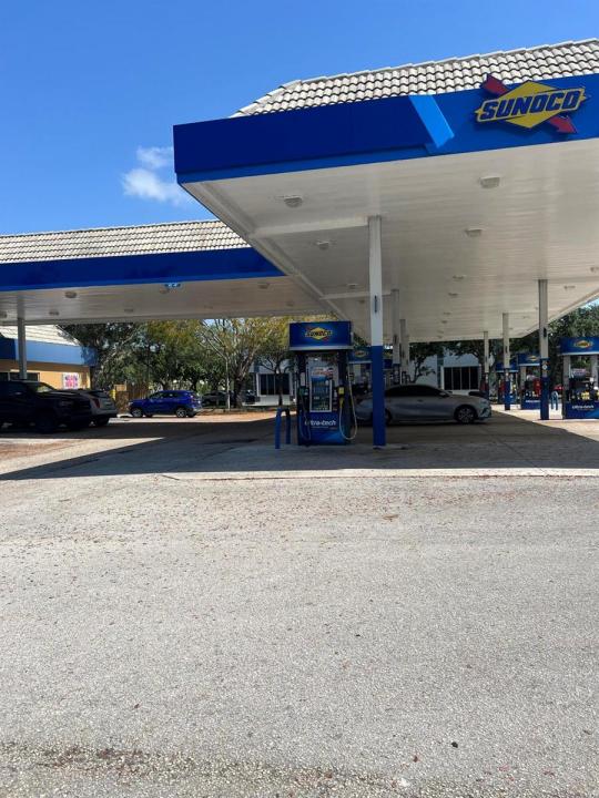 1009 N State 7 Road, Royal Palm Beach, Florida 33411, Stati Uniti