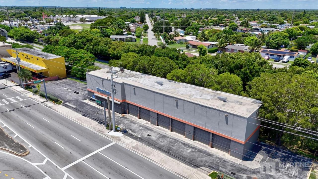 20390 S Dixie Highway, Cutler Bay, Florida 33189, Stati Uniti