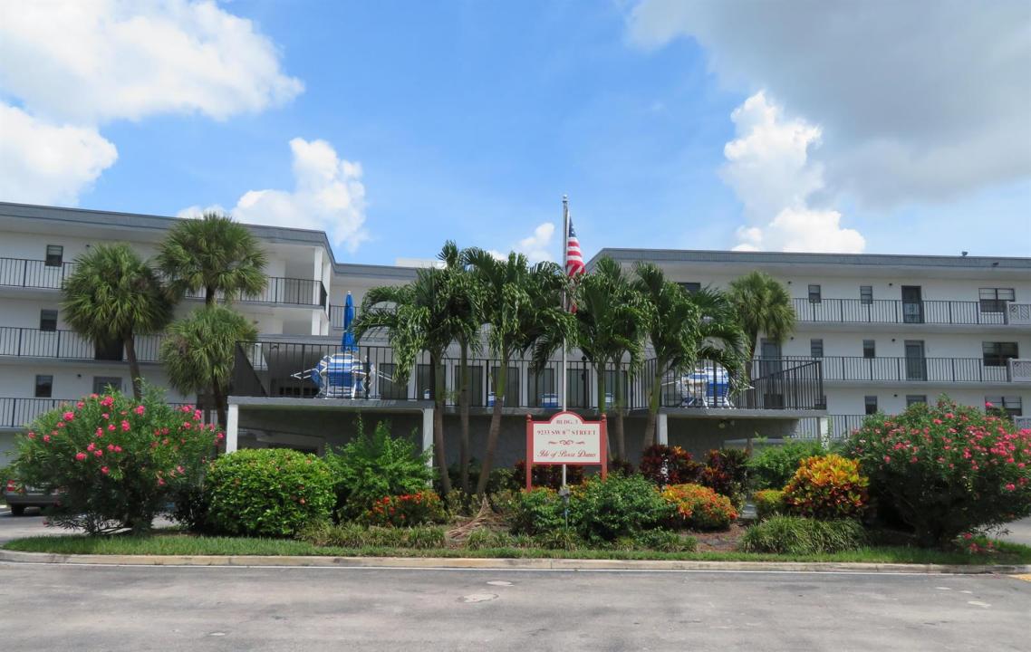 9233 SW 8th Street 117, Boca Raton, Florida 33428, Stati Uniti