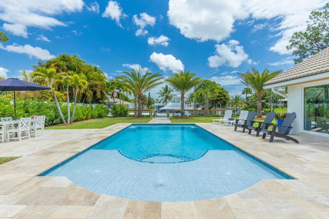 1967 NW Palmetto Terrace, Stuart, Florida 34994
