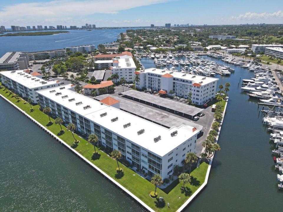 20 Yacht Club Drive 403, North Palm Beach, فلوريدا 33408, الولايات المتحدة