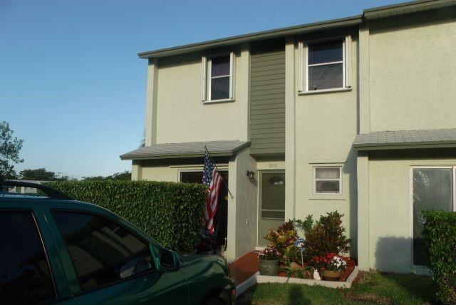 809 Crystal Lake Drive 809, Deerfield Beach, פלורידה 33064, ארצות הברית של אמריקה