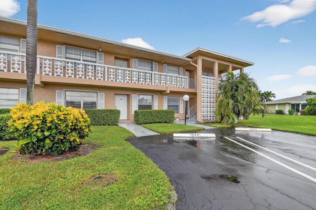 2411 Papaya Drive 103, Delray Beach, Floride 33445, États-Unis