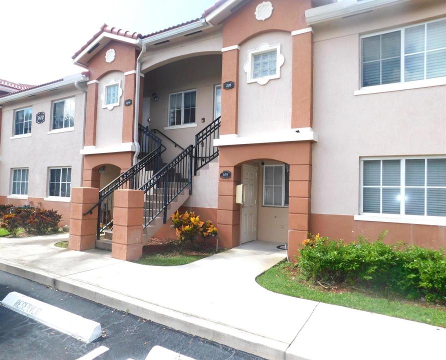 3800 N Jog Road 204, West Palm Beach, Florida 33411, USA