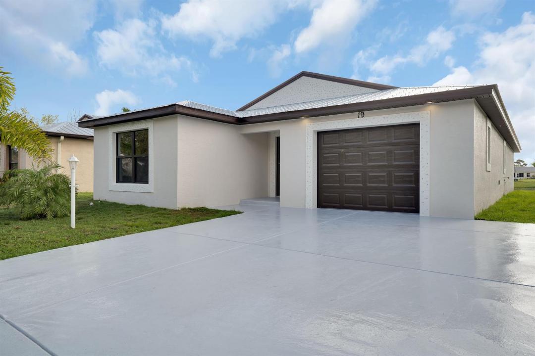 113 Callie De Lagos, Fort Pierce, Floryda 34951, USA