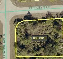 313 Lownde Avenue, Lehigh Acres, Florida 33974, USA