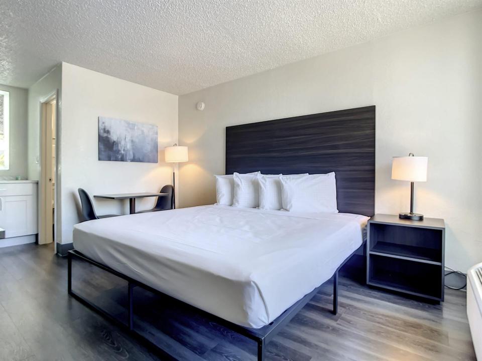 2535 State 16 Road, Florida 32092, USA