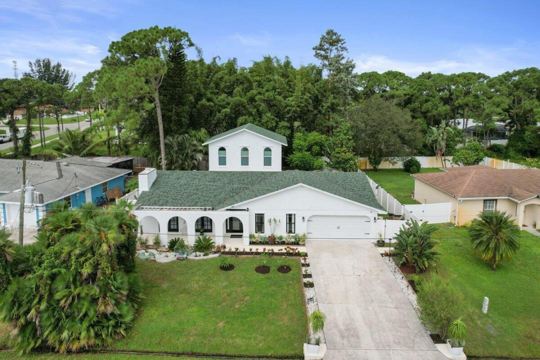 1992 SW Brisbane Street, Port St. Lucie, Floride 34984, États-Unis