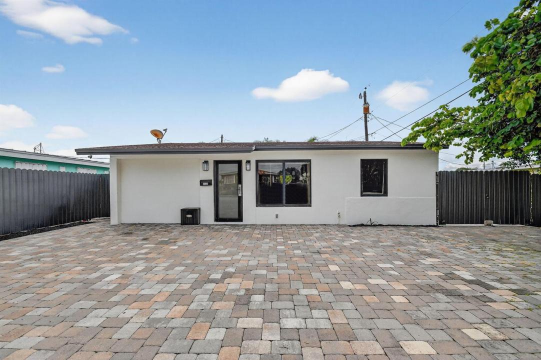 5008 Parker Avenue, West Palm Beach, Florida 33405, Stati Uniti