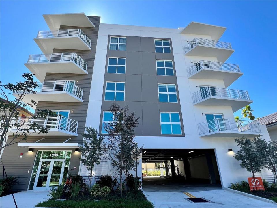 1938 Jackson Street 305, Hollywood, Florida 33020, Stati Uniti
