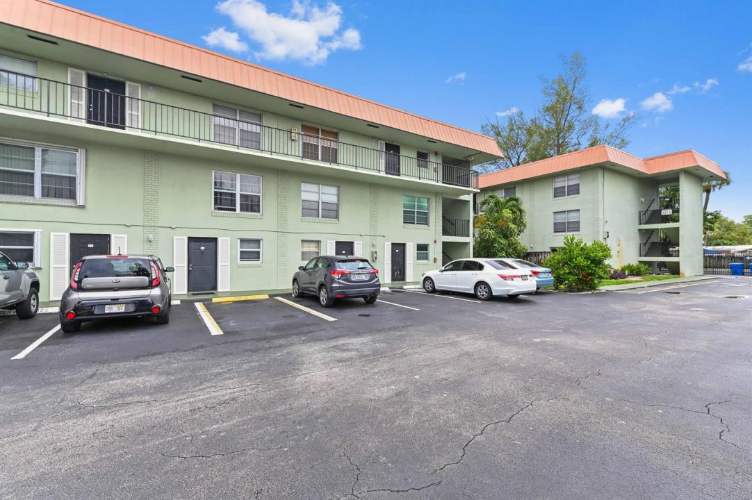 803 W Oakland Park Boulevard A7, Oakland Park, Flórida 33311, Estados Unidos