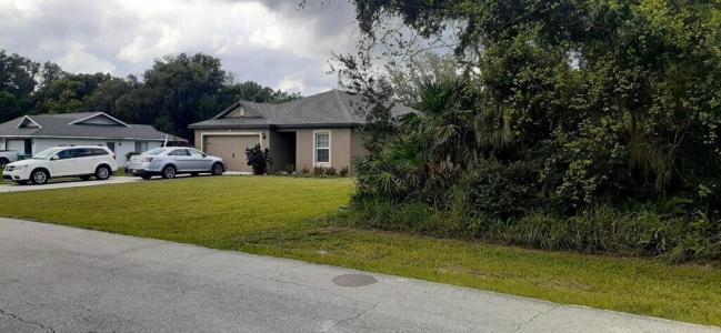 2046 Galahad Drive, Deltona, Flórida 32738, Estados Unidos