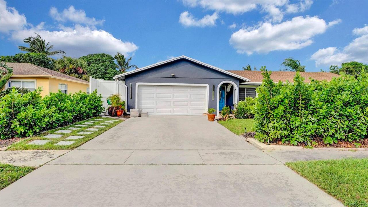 2941 Angler Drive, Delray Beach, Florida 33445, USA
