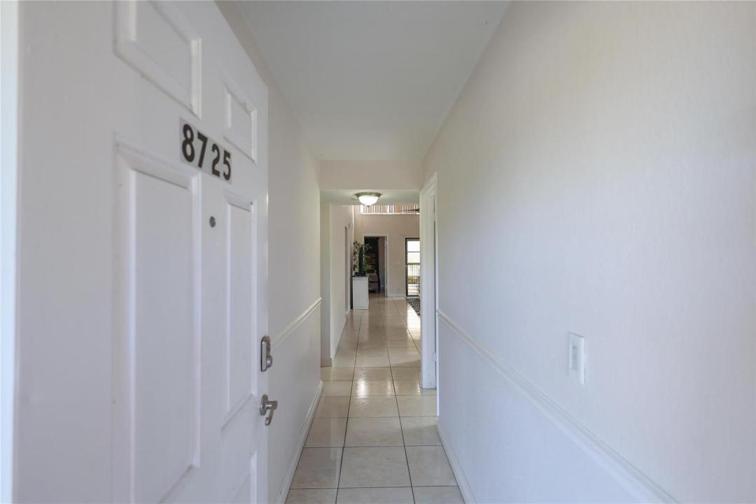 8725 Shadow Wood Boulevard 312, Coral Springs, Florida 33071, USA